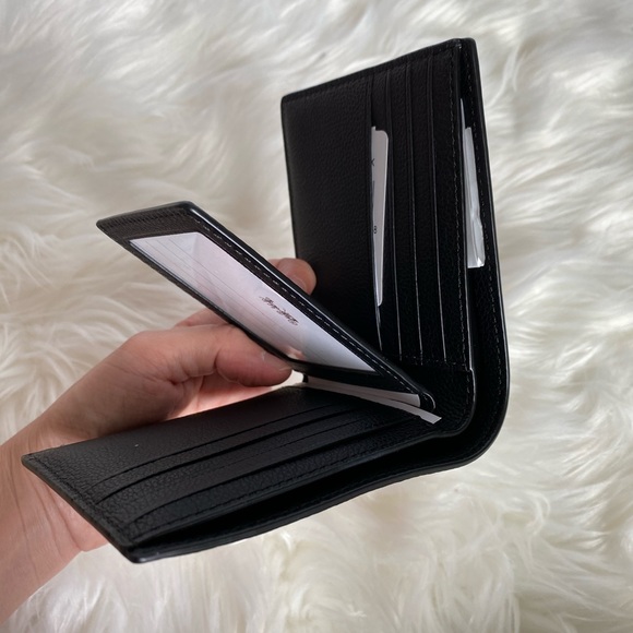 Coach Men’s Wallet - Picture 7 of 8